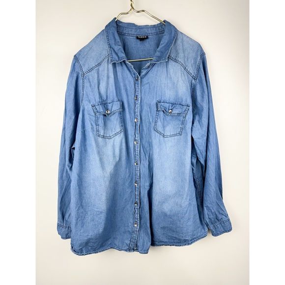 torrid Tops - Torrid Womens 3X Taylor Medium Wash Denim Button-Down Shirt